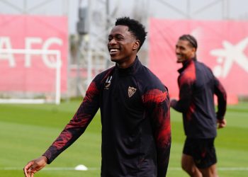Lokonga vuelve a los entrenamientos