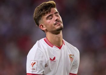 Salen a luz pruebas que inculpan a Kike Salas por apostar