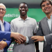 Antonio Cordón junto a Ángel Haro en la presentación de Luiz Henrique con el Real Betis