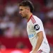 Pedrosa disputando un partido con el Sevilla FC. | Imagen: página web Sevilla FC.