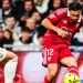 Real Madrid - Sevilla FC: Suazo centra un balón | Imagen: SFC