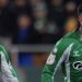 Chimy Ávila y Marc Roca celebrando uno de los goles que metió el argentino ante el Elche. | Imagen: perfil de X @RealBetis.
