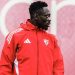 Akor Adams realizando un ejercicio en un entrenamiento del Sevilla. | Imagen: perfil de X @SevillaFC.