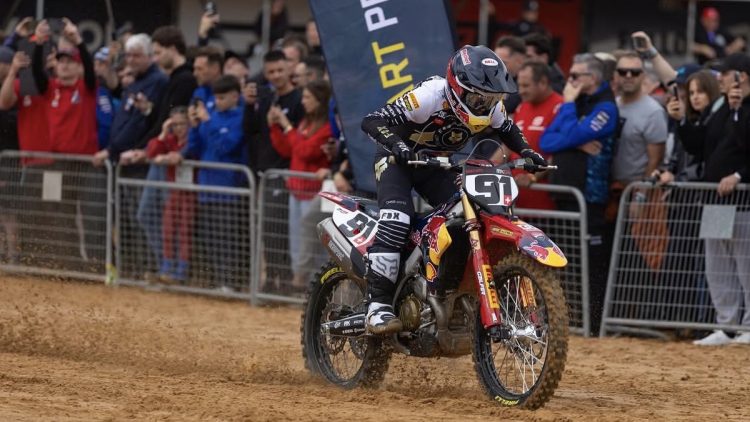 Piloto conduciendo en el MXGP Andalucía Spain. | Imagen: Instagram MXGP Andalucía Spain.