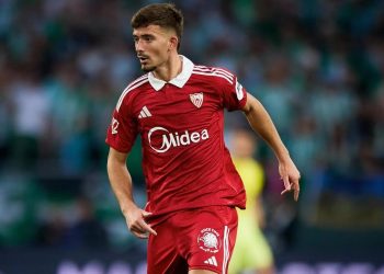 Kike Salas sobre el derbi: «En la segunda parte, ellos tuvieron un bajón y nosotros dimos una marcha más»