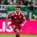Alexis Sánchez, el goleador más veterano de la historia de los Derbis