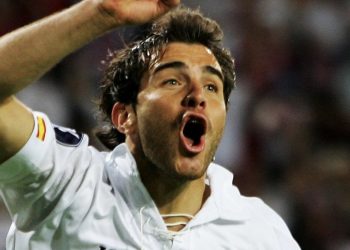 Enzo Maresca celebrando un gol anotado con la camiseta del Sevilla. | Imagen: X.